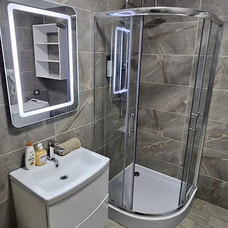 Bell Marina & Cu Piscina Interioara Incalzita Sauna Jacuzzi Gym * Năvodari