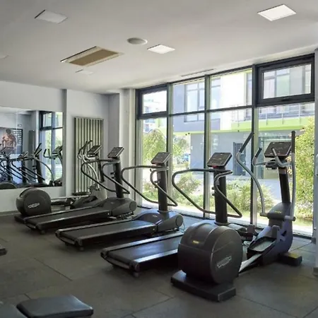Bell Marina & Cu Piscina Interioara Incalzita Sauna Jacuzzi Gym Năvodari