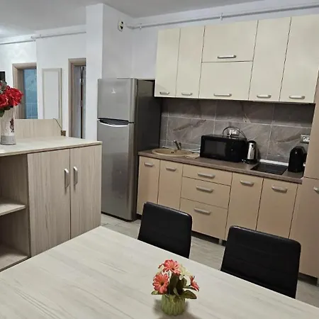 Appartamento Bell Marina & Cu Piscina Interioara Incalzita Sauna Jacuzzi Gym