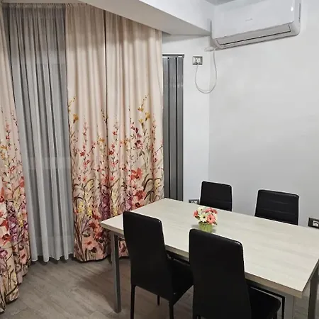Bell Marina & Cu Piscina Interioara Incalzita Sauna Jacuzzi Gym 아파트 *
