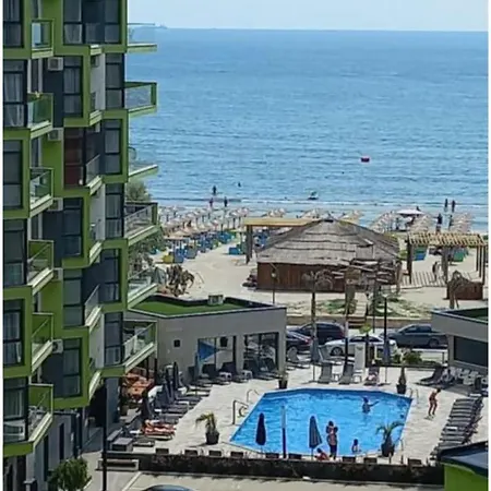 Bell Marina & Cu Piscina Interioara Incalzita Sauna Jacuzzi Gym 아파트 *