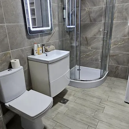 Bell Marina & Cu Piscina Interioara Incalzita Sauna Jacuzzi Gym Appartamento